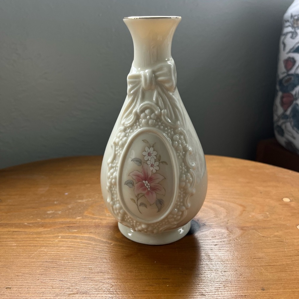 Cameo Cream Vase with Pink Floral Accent